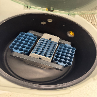 GeneVac EZ-2 plus Centrifugal Evaporator image 3